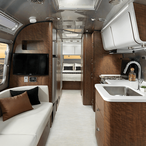 17-Airstream_MY18-Globetrotter_Design_Interior-Decor_Copenhagen-Cream_F2B.png